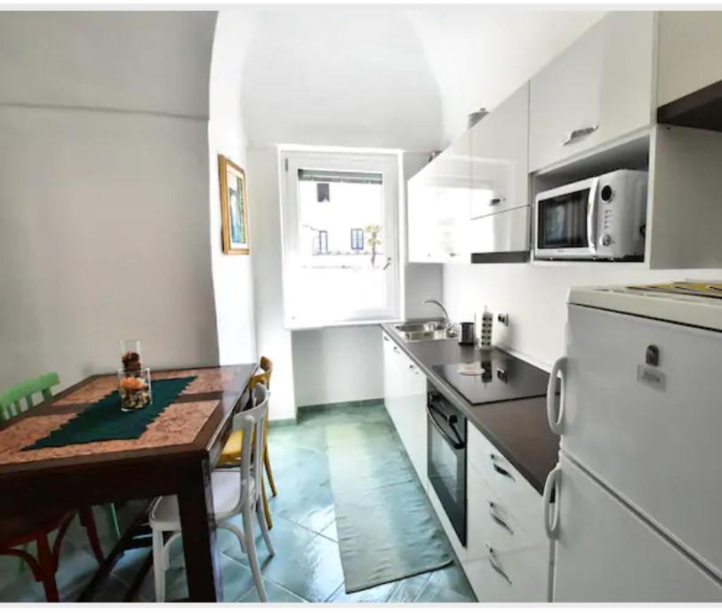 Chiostro 2.0 Apartment Amalfi Bagian luar foto