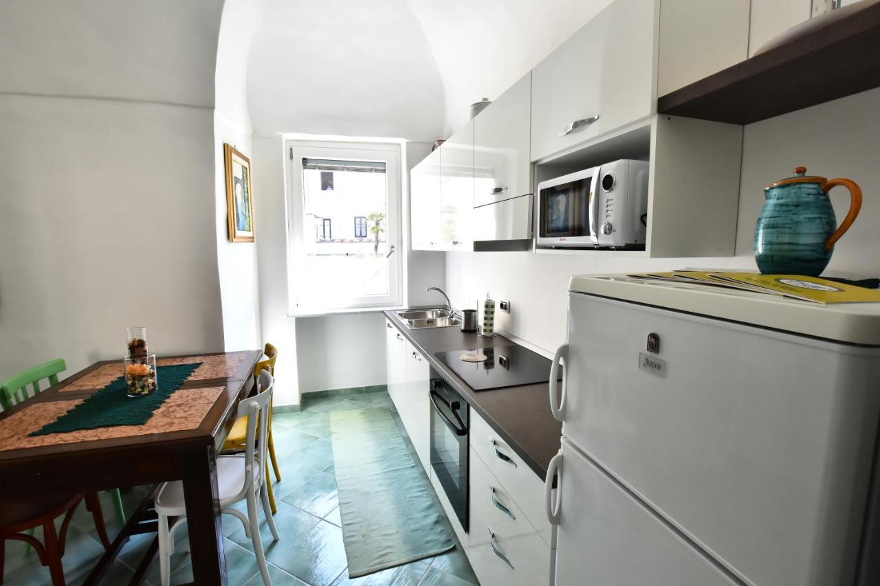 Chiostro 2.0 Apartment Amalfi Bagian luar foto